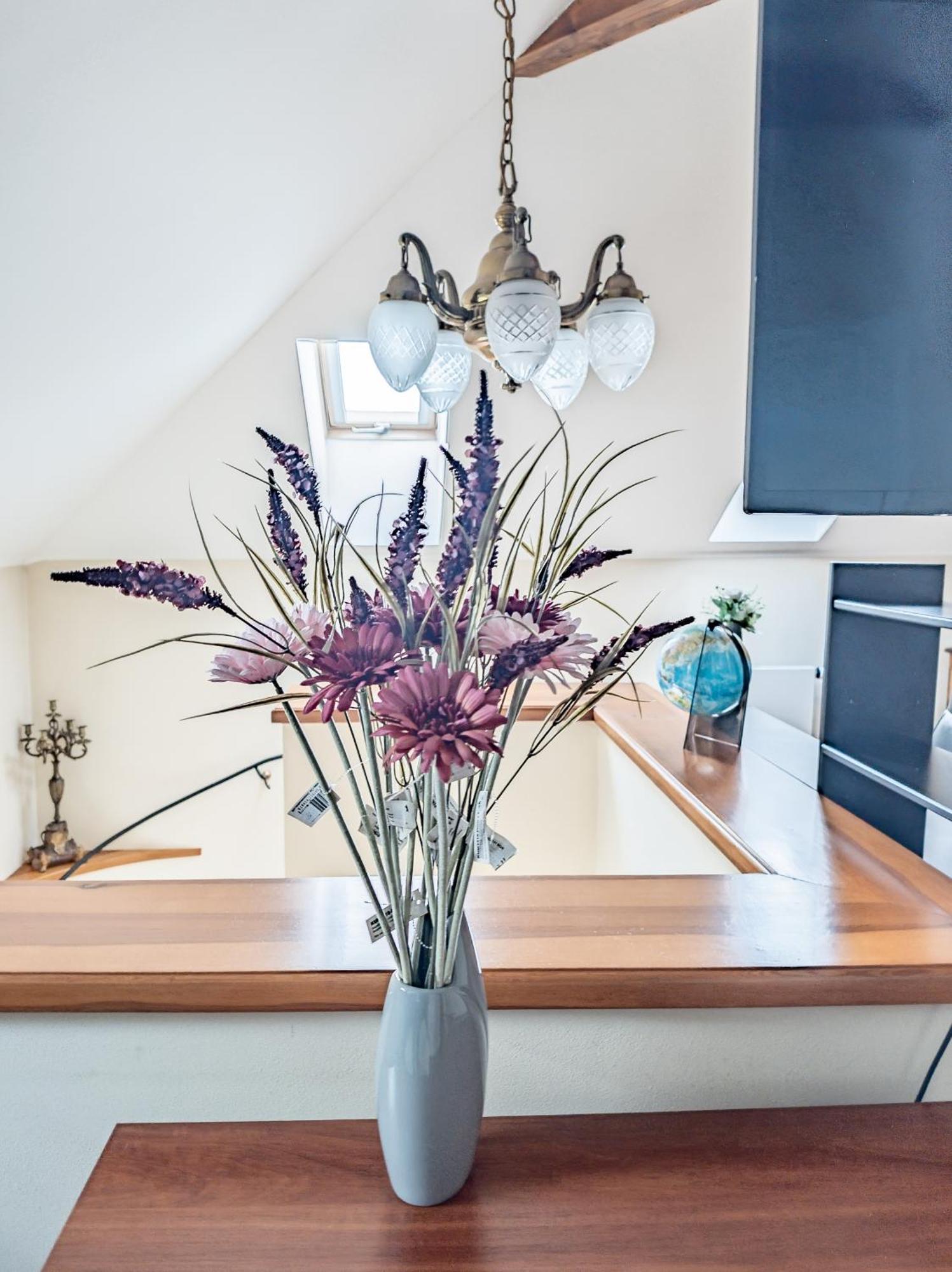 Unique Location With Hot-tub, Terrace And Garden Prague